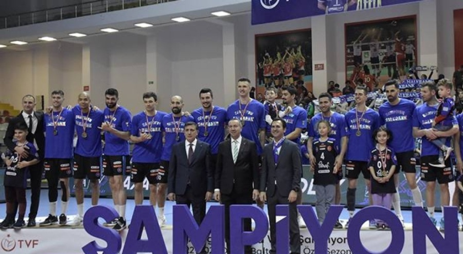 Halkbank Erkekler Kupa Voley'de şampiyon