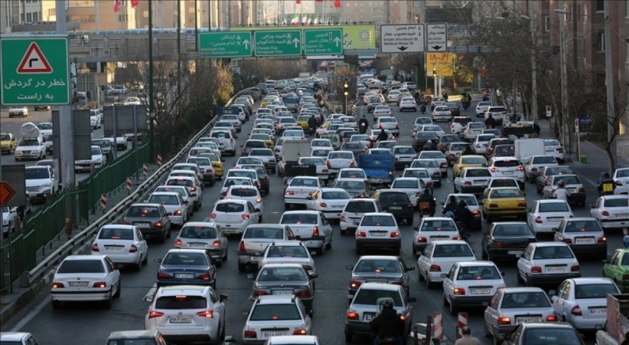 İran, ikinci el otomobil ithalatına hazırlanıyor