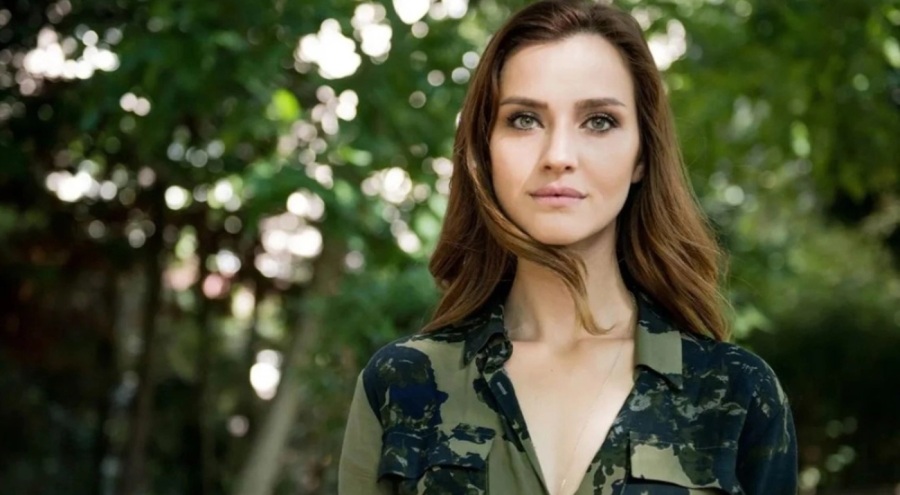 İrem Helvacıoğlu ilişkisini bitirdi