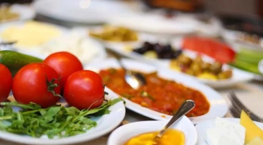 Bayram sabahı mide hazımsızlığına dikkat