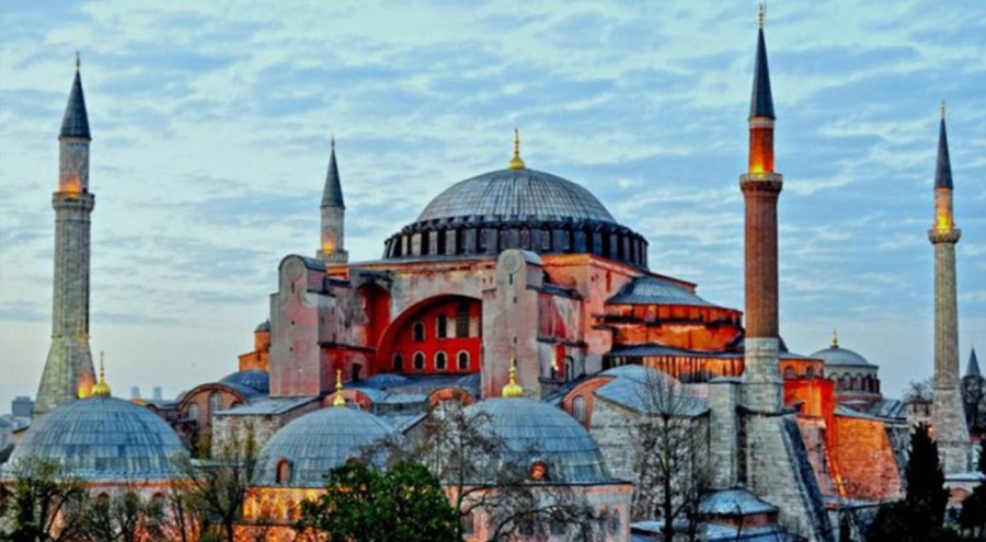 Ayasofya Camii  5 saat  ziyarete kapatılacak
