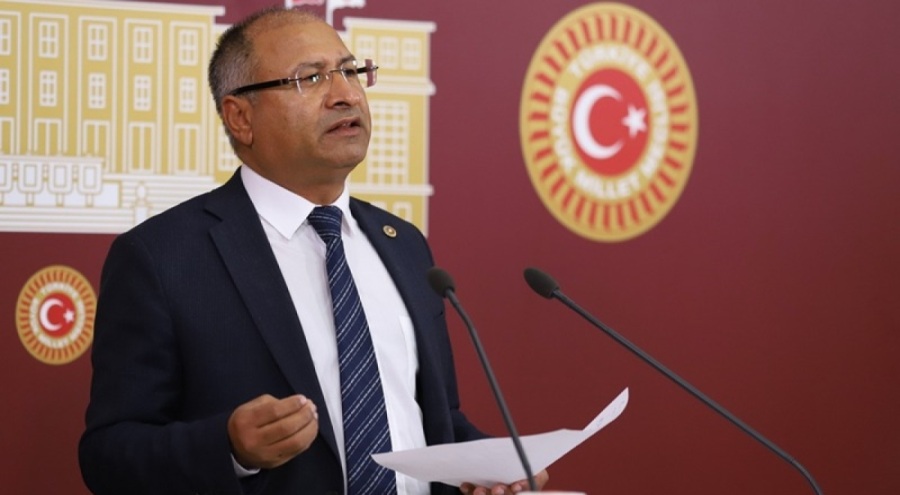 CHP İzmir Milletvekili Özcan Purçu CHP'den istifa etti