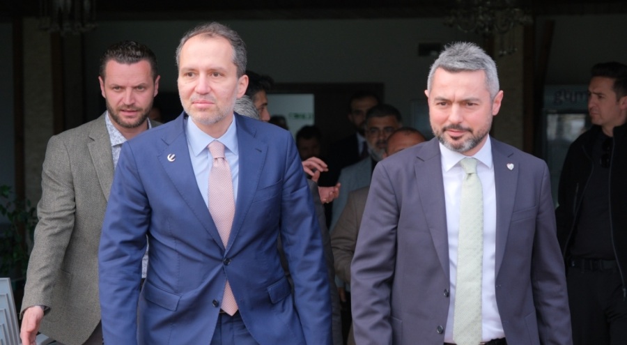 Fatih Erbakan'dan Bursaspor'a destek