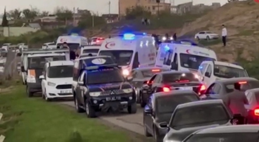 Mezarlık ziyaretinde iki aile arasında kavga: 8 yaralı