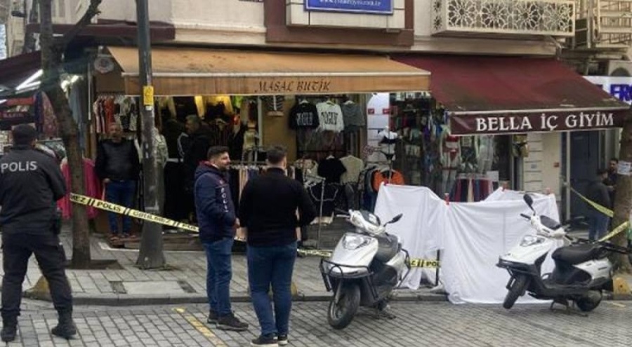 Fatih'te kaldığı otelin 4'üncü katından 'düşen' turist hayatını kaybetti