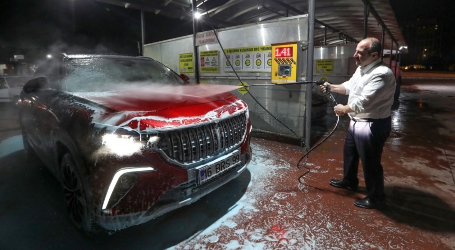 Bakan Varank'tan Togg'a bayram temizliği