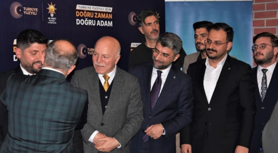 İYİ Parti'den istifa eden 35 kişi, AK Parti'ye geçti