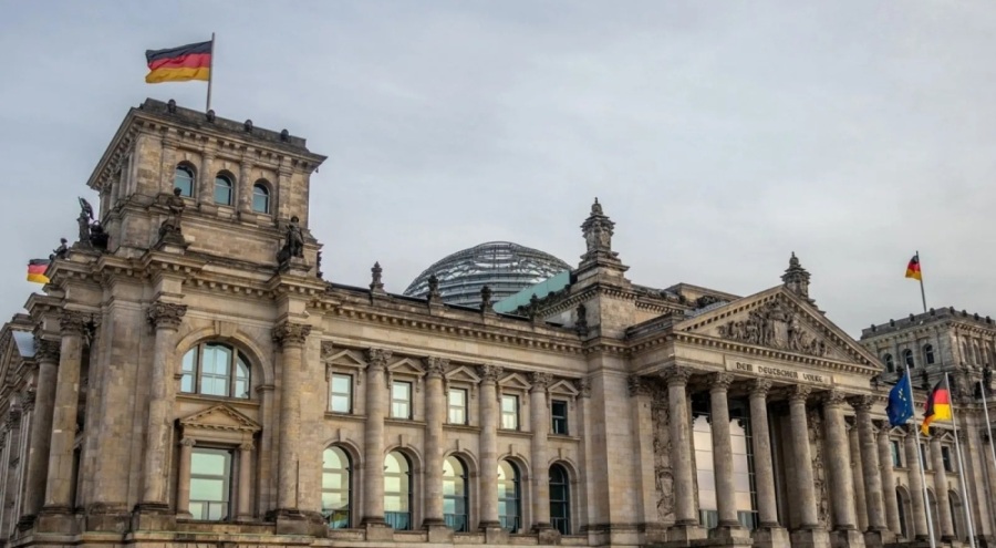 Almanya'da çalışmak isteyenlere güzel haber! Binlerce kişi alınacak