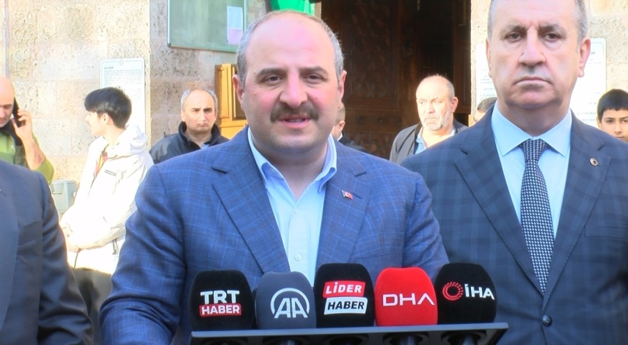 Bakan Varank Bursa'da konuştu: Buruk bir bayram geçiriyoruz