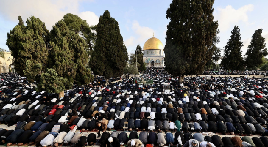Mescid-i Aksa'da bayram namazı kılındı