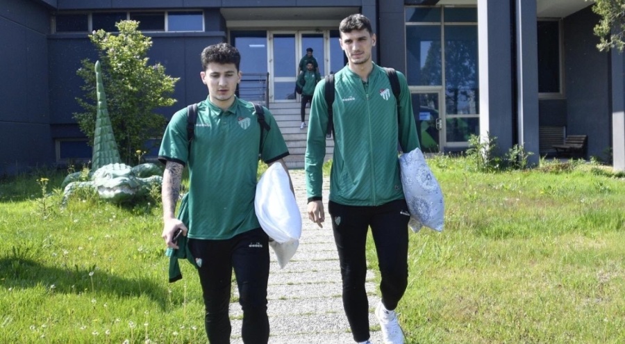 Bursaspor'un Isparta yolculuğu başladı