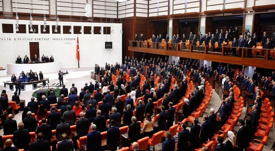 328 milletvekili, son kez Genel Kurul'a katılacak