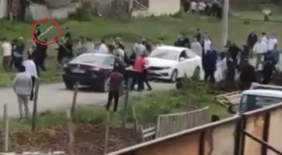 Bursa'da 50 kişinin karıştığı, 10 kişinin yaralandığı kavganın görüntüsü ortaya çıktı