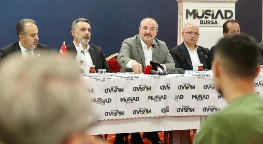 Bakan Varank Bursa'da: Kimlik siyaseti eski Türkiye'de kaldı