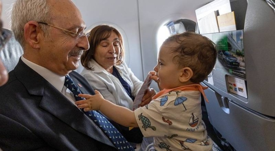 Kılıçdaroğlu'ndan 23 Nisan mesajı: 15 Mayıs günü Cumhuriyet, demokrasi ile taçlanacak