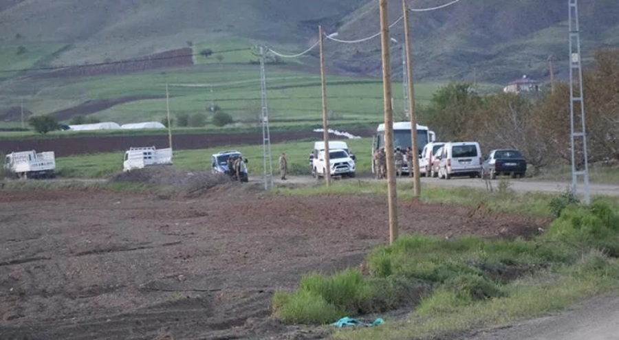 Husumetli aileler arasında silahlı 'arazi' kavgası: 4 kişi yaralandı