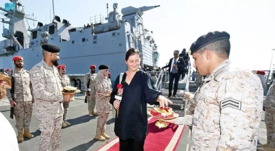 Suudi Arabistan'dan Sudan açıklaması: İlk sivil tahliyesini yaptık