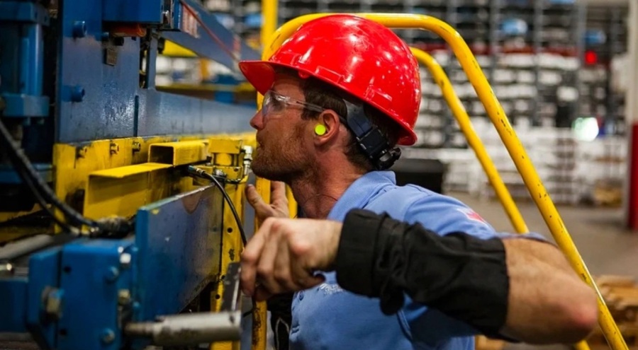 Sanayide kapasite kullanımı yükseldi