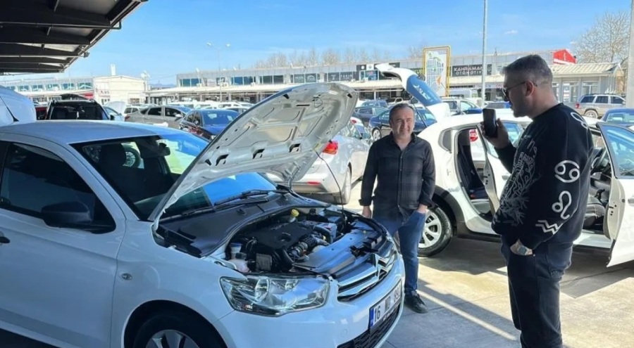 Otomobil alacaklar dikkat! Galericiler uyardı