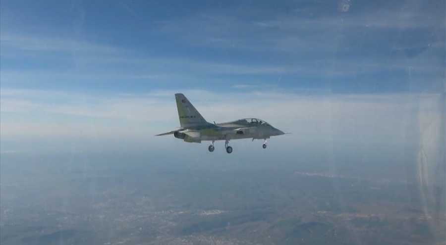 HÜRJET ilk uçuşunu başarıyla gerçekleştirdi!