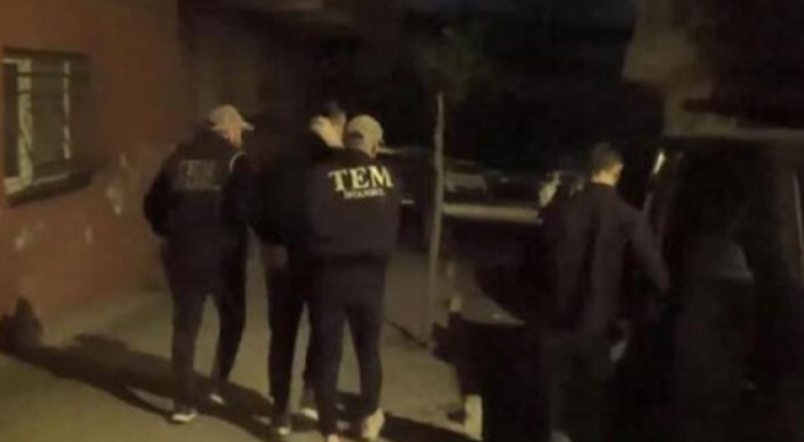 AK Parti binasına ateş edilmesiyle ilişkili 2 kişi tutuklandı