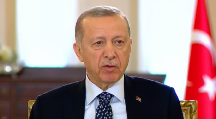 Cumhurbaşkanı Erdoğan: Kalıcı konutlarımızı bir yıl içinde teslim edeceğiz