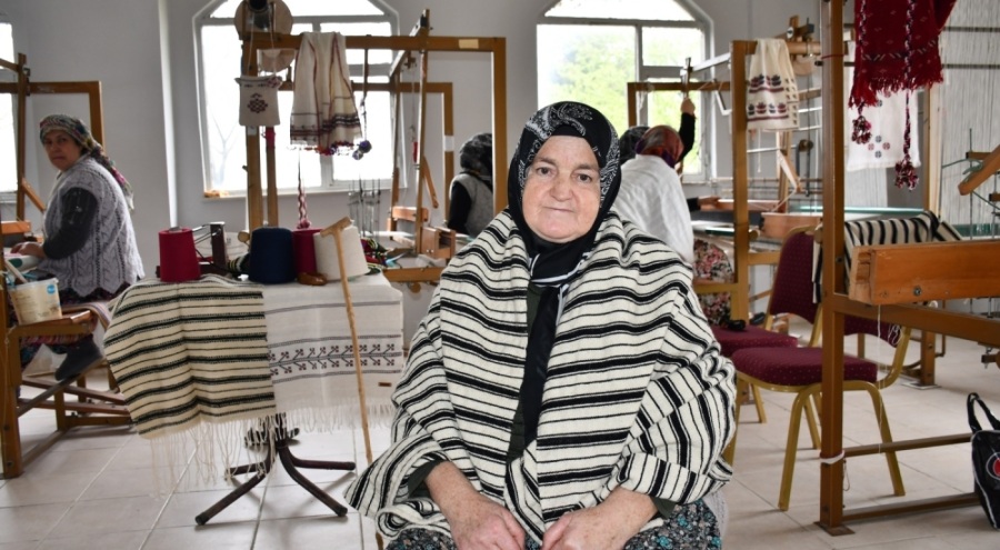 Yarım asır sonra Bursa İznik'te dokumacılık yeniden yaşatılıyor