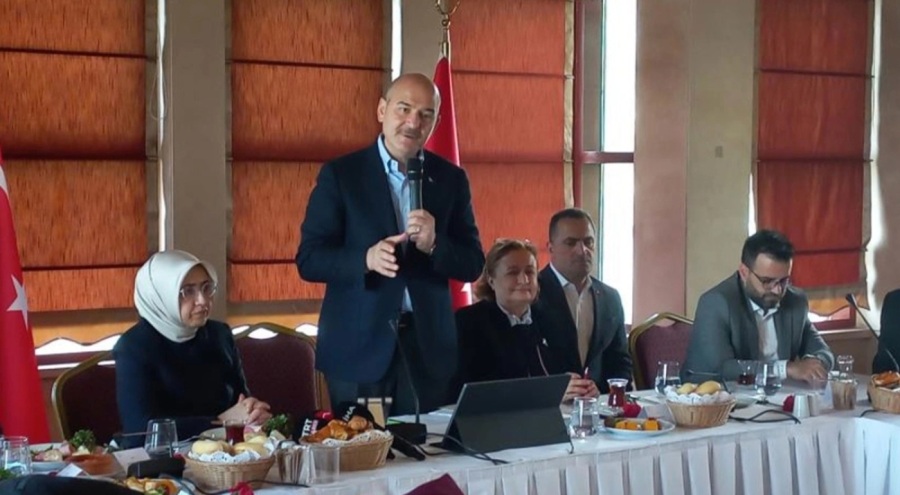 İçişleri Bakanı Soylu: KADES uygulamasını 5 milyon 205 bin kadın indirdi