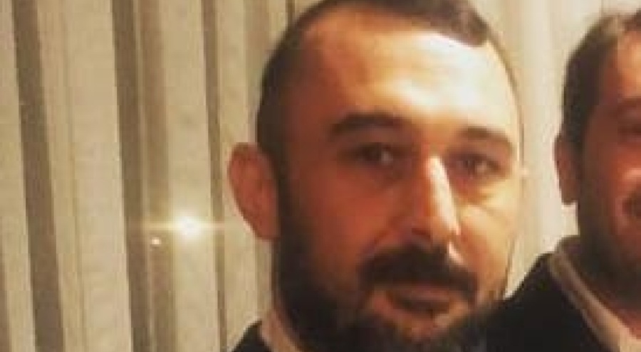 Bursa'da kendisine borcu olan oto galericiyi bıçaklayarak öldürdü