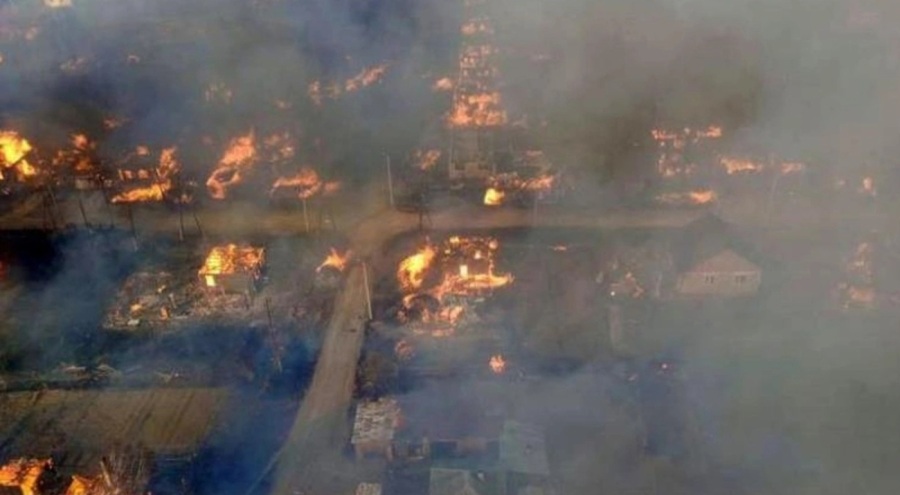 Rusya'daki yangında 178 ev küle döndü, 659 kişinin evsiz kaldı!