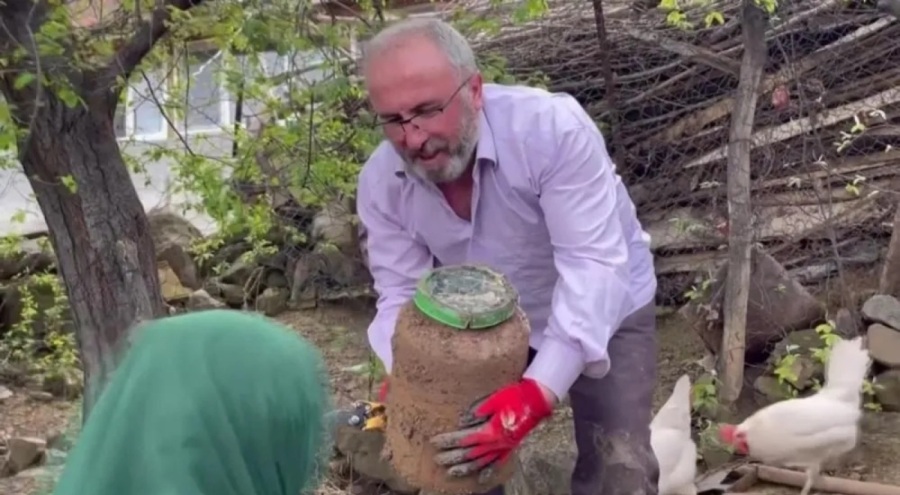 Yerin altında 4 yıl sakladı: Satmaya kalksam Amerika bile 'Allah Allah' der