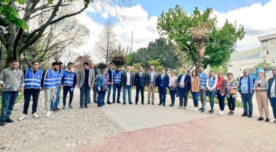 DEVA Partisi Bursa İl Başkanı Özgöz: 3 sebeple oy istiyoruz