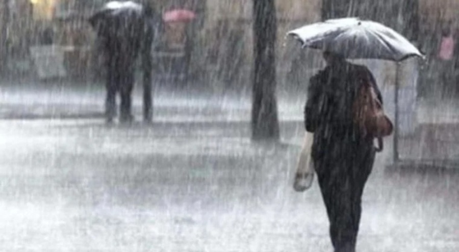 Meteoroloji'den 27 kentte sarı alarm! Türkiye sağanak yağışa teslim oldu