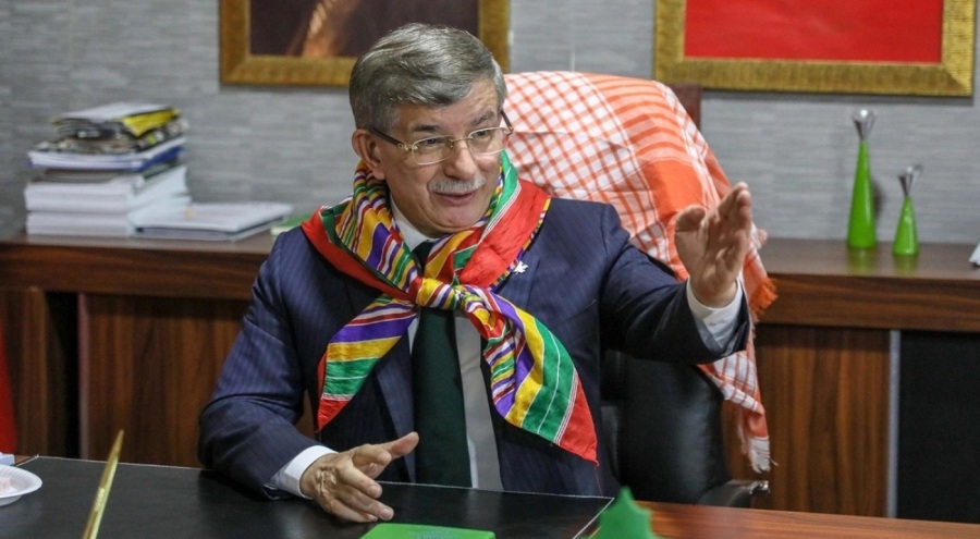 Ahmet Davutoğlu: Herhangi bir metinde Diyanet İşleri Başkanlığı'nı kaldıracağımıza dair söz yok