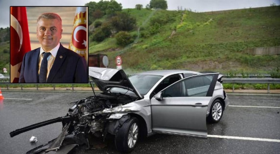 AK Parti  Balıkesir Milletvekili Mustafa Canbey, trafik kazası geçirdi