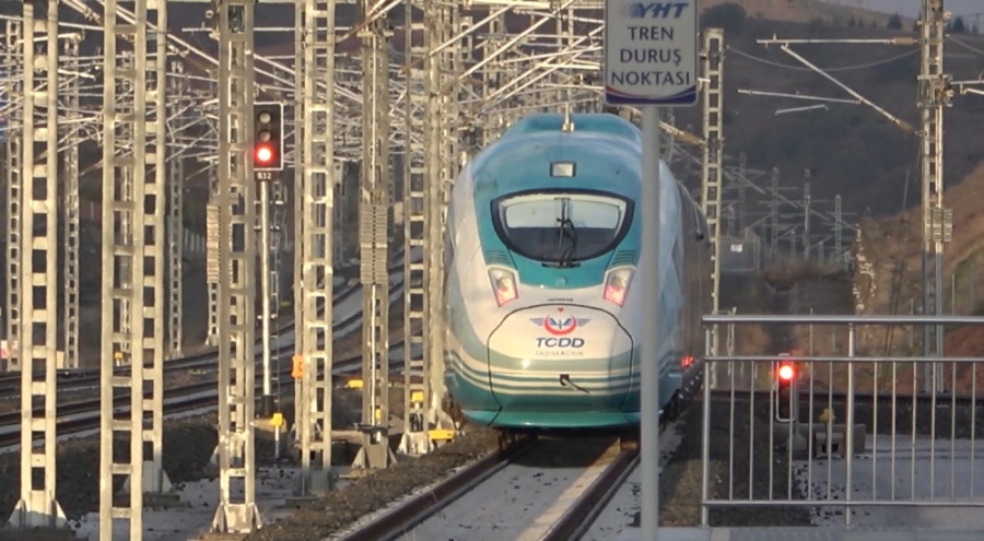 Kırıkkale'de YHT seferleri başladı