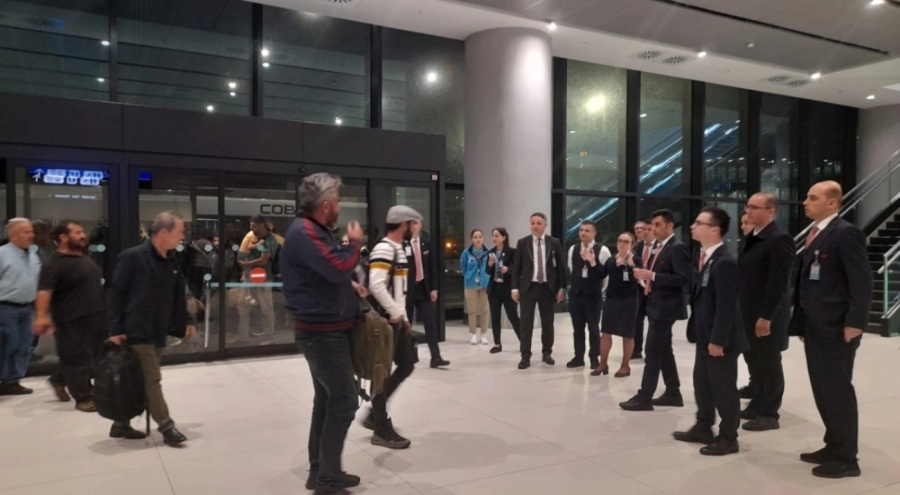 170 Türk vatandaşı daha Sudan'dan Türkiye'ye getirildi