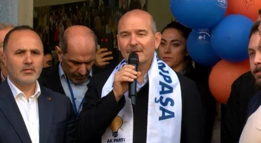 İçişleri Bakanı Soylu Gaziosmanpaşa'da Seçim İrtibat Bürosunun açılışını yaptı