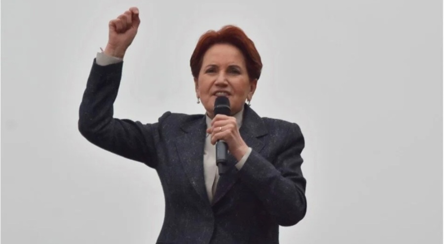 Akşener'den Bakan Bozdağ'a: Senin kadar cıvık FETÖ övücüsü kimseyi görmedim