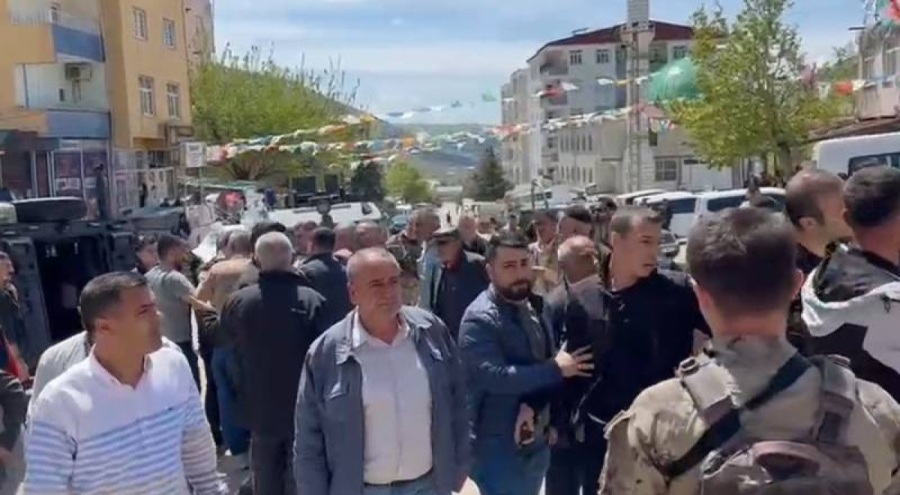 Diyarbakır'da 1'i ilçe başkanı 5 CHP'li gözaltına alındı