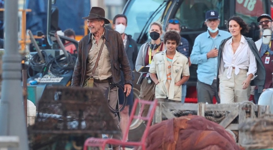 Indiana Jones 5'te gençleştirilmiş bir Harrison Ford olacak