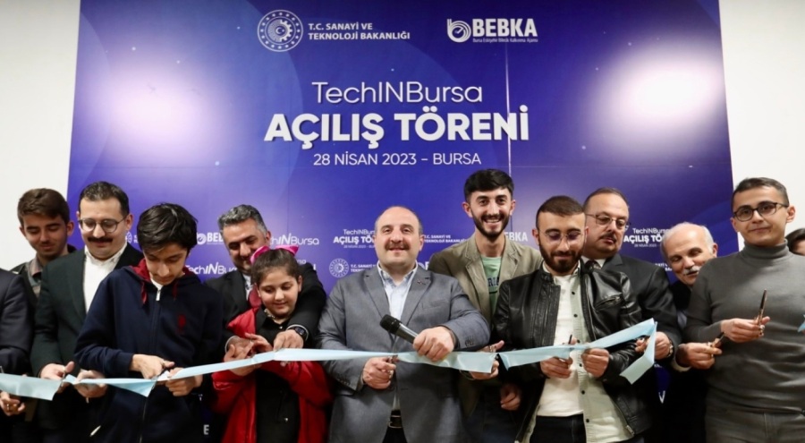 Bakan Varank, TechIN Bursa girişimcilik merkezini açtı