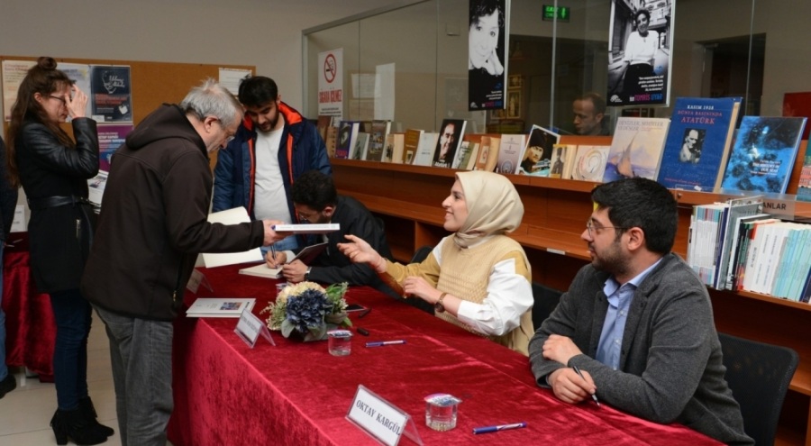 Bursa'da Yılmaz Akkılıç Ödülleri sahiplerini buldu