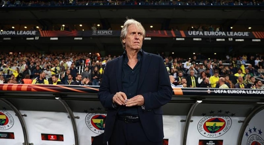Fenerbahçe Teknik Direktörü Jesus: Umarım derbide iyi bir hakem yönetimi olur