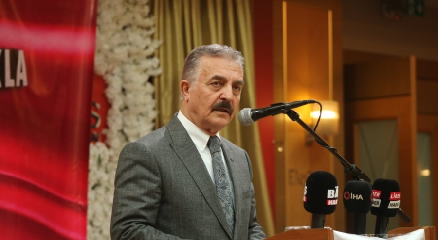 Büyükataman: Demokrasinin olmadığı bir ülkede gayrimeşru TKP'nin seçimlerde boy göstermesini düşünmek mümkün mü?