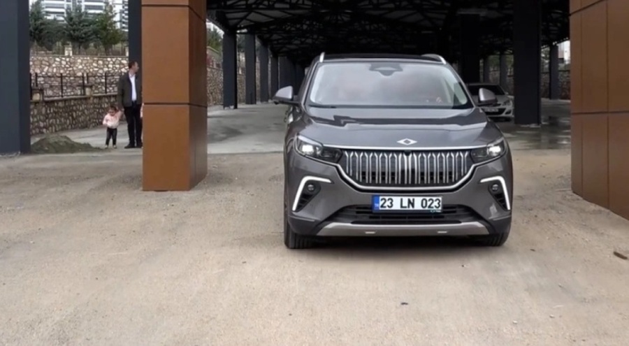 TOGG'un ilk teslimatı Elazığ'a ulaştı