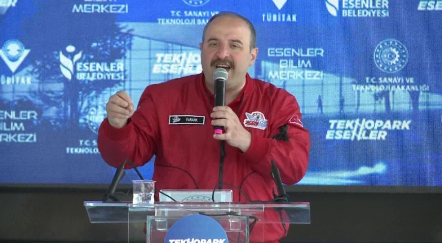 Bakan Varank: Yatağa da Togg'la girseydiniz diye bize laf atmaya çalışıyorlar