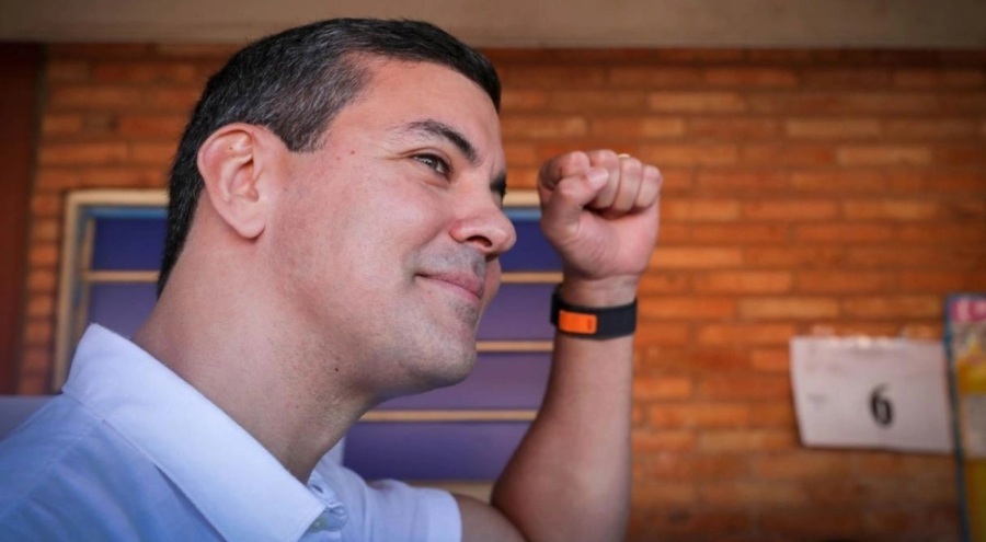 Paraguay'da devlet başkanlığı seçimini iktidar partisi adayı Pena kazandı