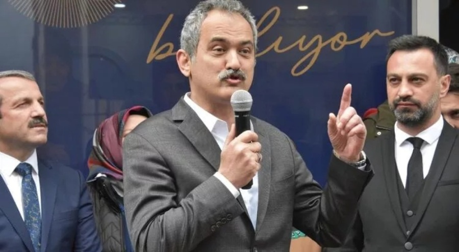 Milli Eğitim Bakanı Özer: Savunma sanayisinin yüzde 80'i artık yerli, elbette bu birilerini rahatsız ediyor