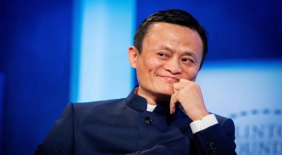 Kaybolan milyarder yeni mesleğiyle ortaya çıktı